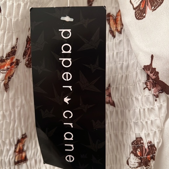 White Paper Crane Top with Butterflies - Picture 3 of 4